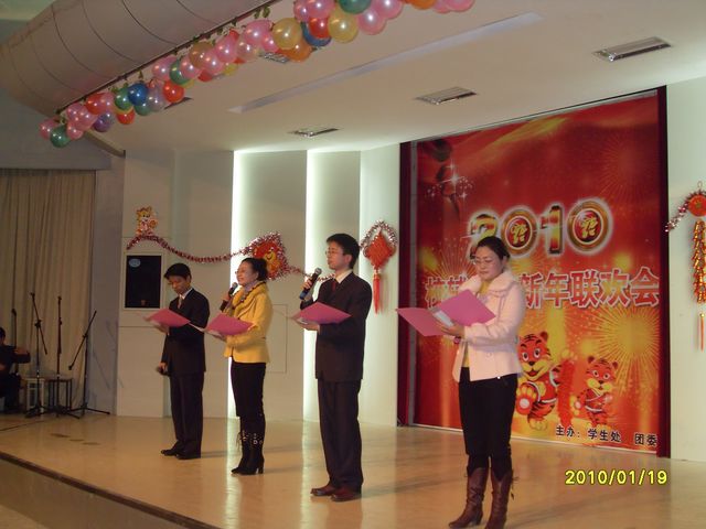 久久精品国产亚洲āv电影