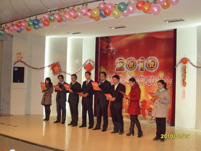 久久精品国产亚洲āv电影