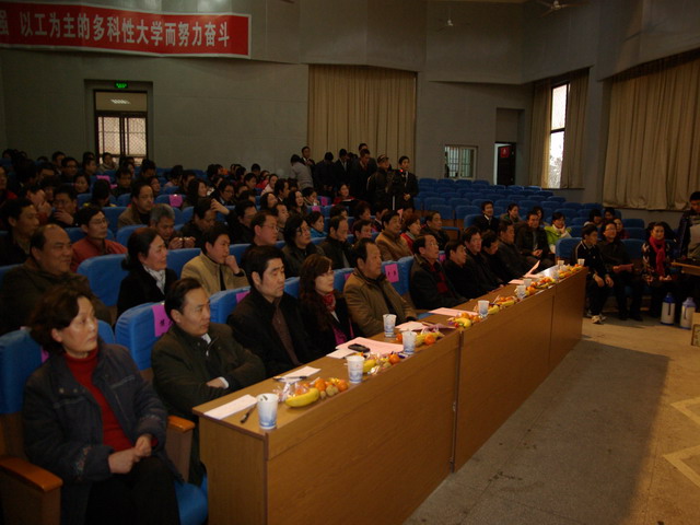 久久精品国产亚洲āv电影