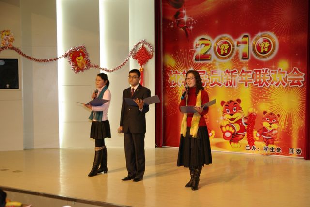 久久精品国产亚洲āv电影